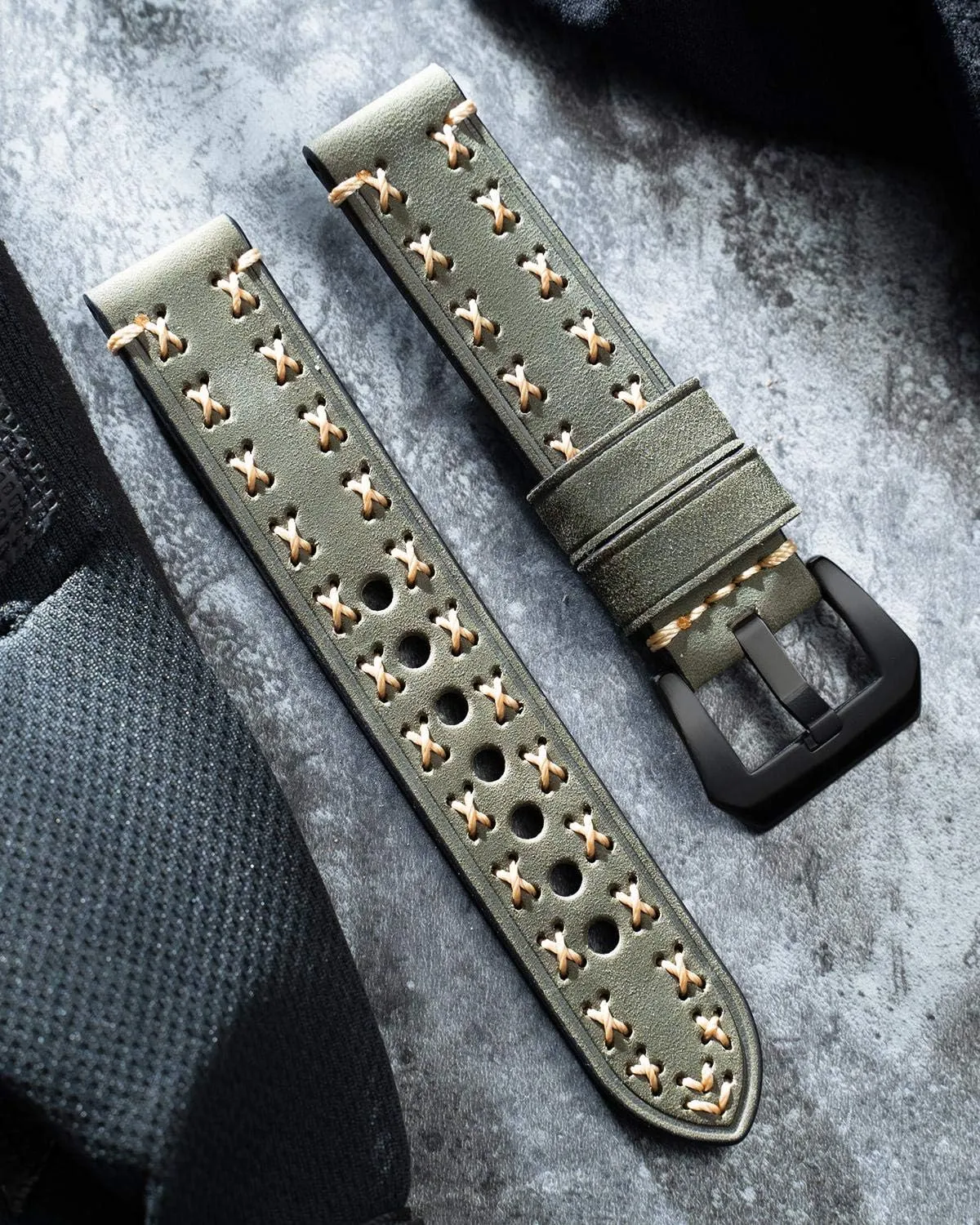 band boho vintage BINLUN Leather watch strap 20 mm 22 mm 24 mm 26 mm watch strap for men women smartwatch strap X-shape fabric strap forward with quick release watch 