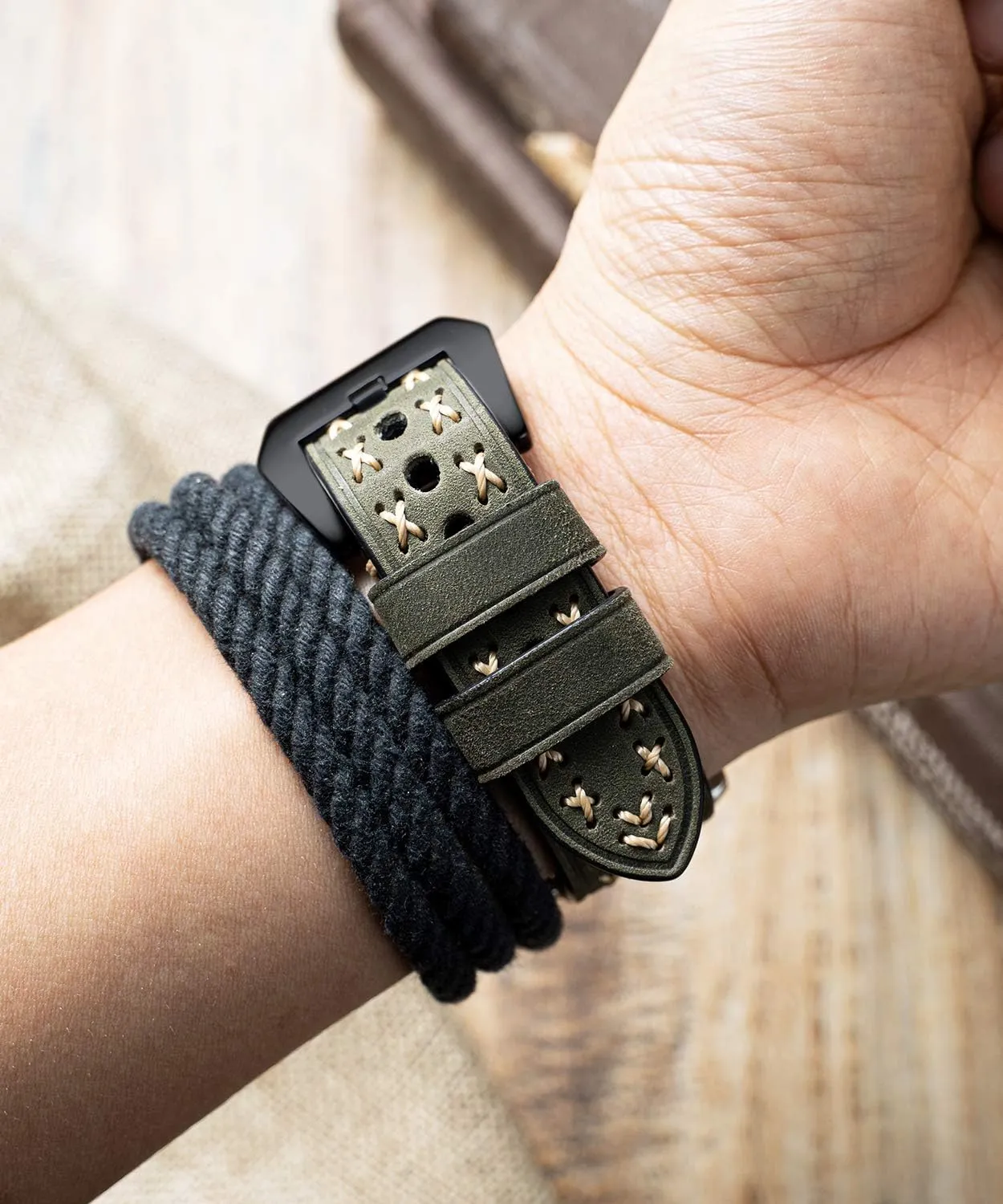 band boho vintage BINLUN Leather watch strap 20 mm 22 mm 24 mm 26 mm watch strap for men women smartwatch strap X-shape fabric strap forward with quick release watch 