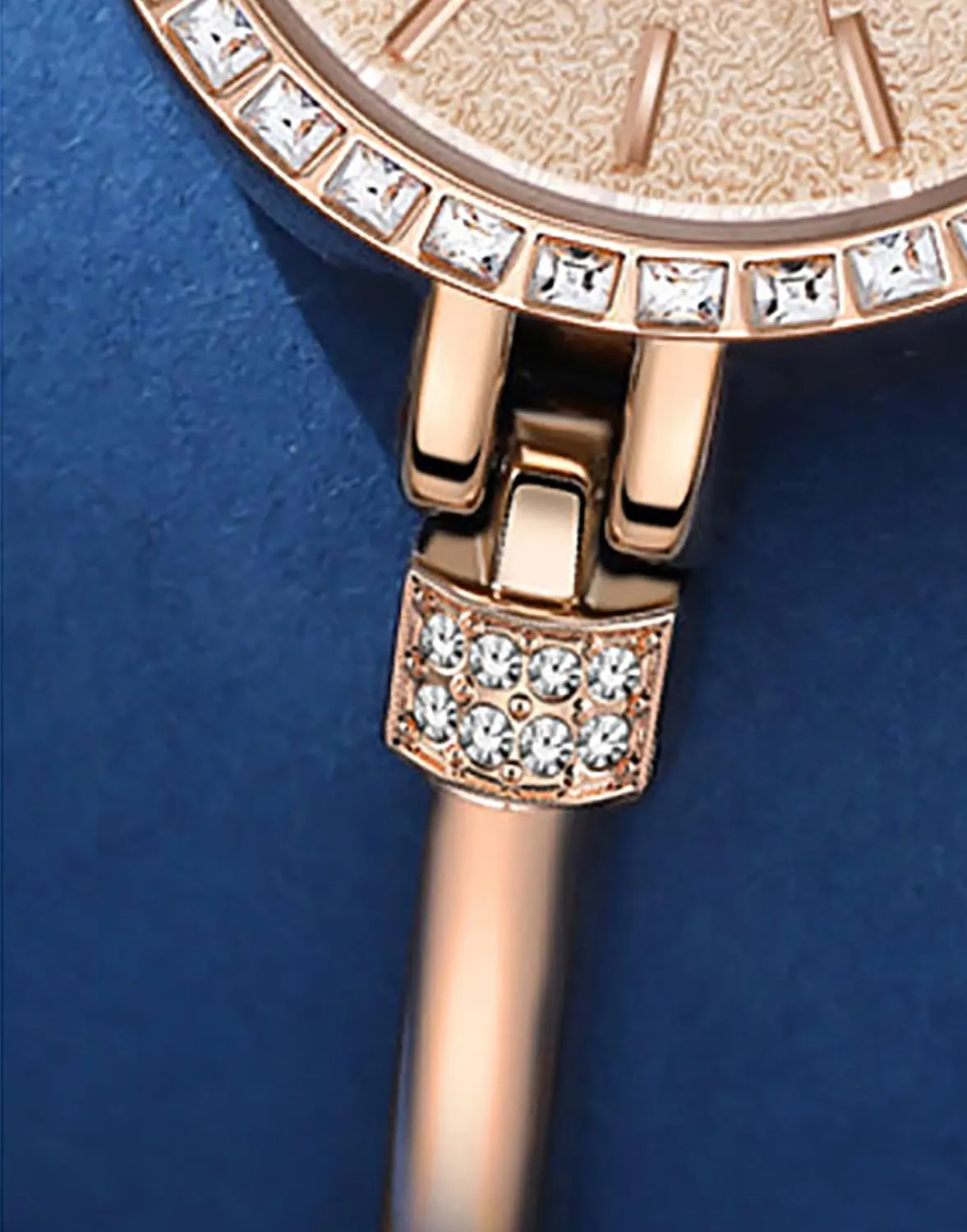 Delicate Small dial Elegant Diamond Waterproof Quartz Watch ADSBIAOYE Women's Fashion alkaloid practitioner platypus sill Luxury Bracelet Watch 