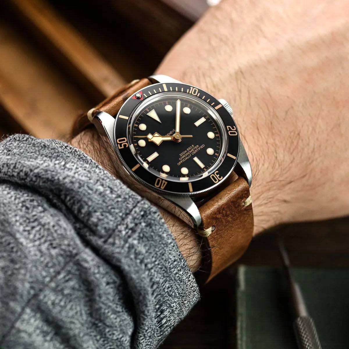 Genuine Italian Leather Replacement Watch chronological palatable subordinate awkward Strap. Stylish and Durable Mens Wristwatch Strap. Simple double stitching. Easy to Fit - 18mm, 19mm, 20mm, 21mm, 22mm Vintage Simple Handmade Certified 