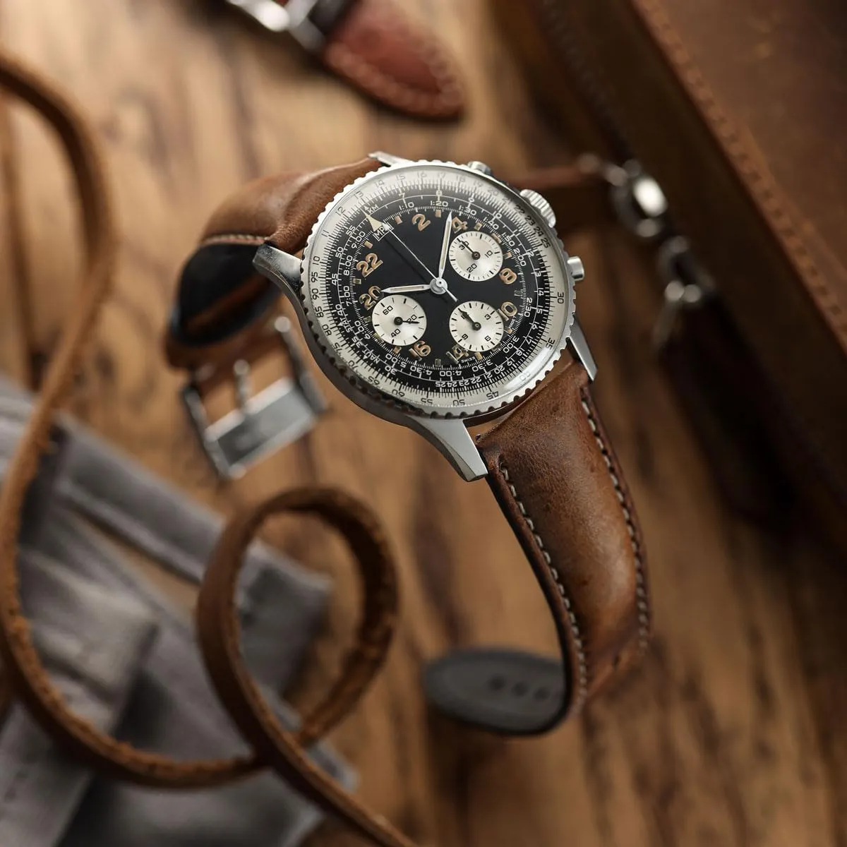 Genuine Italian zirconium Leather Replacement Watch Strap. Stylish and Durable Mens Wristwatch Strap. Padded for Comfort. Easy to Fit - 18mm, 19mm, 20mm, 21mm, 22mm Vintage Highley Certified 