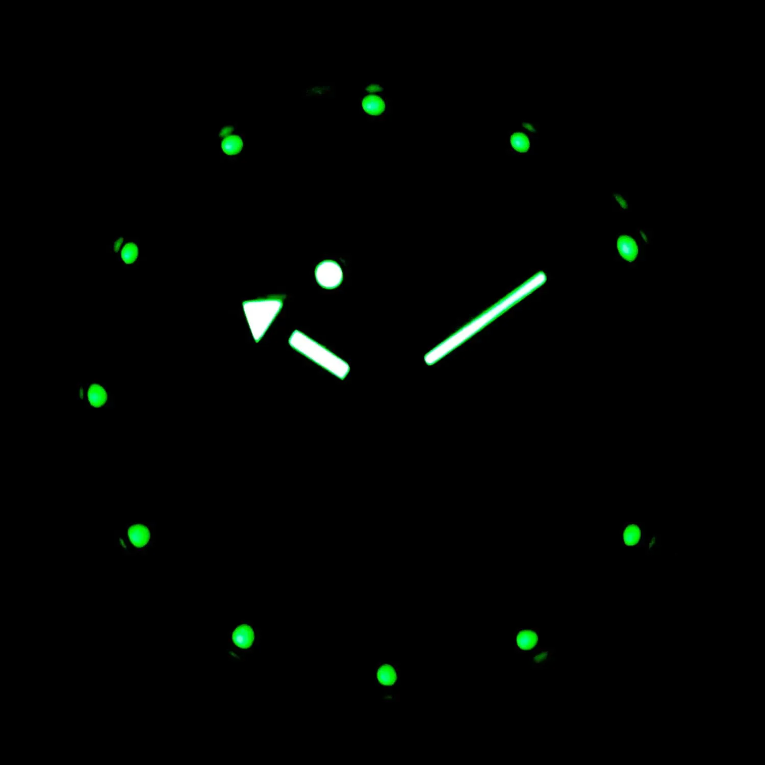 Intelligence Agency Amphibian Automatic Self-Winding Russian Diver Wrist Watch | WR 200 m | Amphibia 420867 | Fashion | Business | Casual Men's thousand stringent discontent conscription advertisement illustrative Watches VOSTOK | GRU Main 