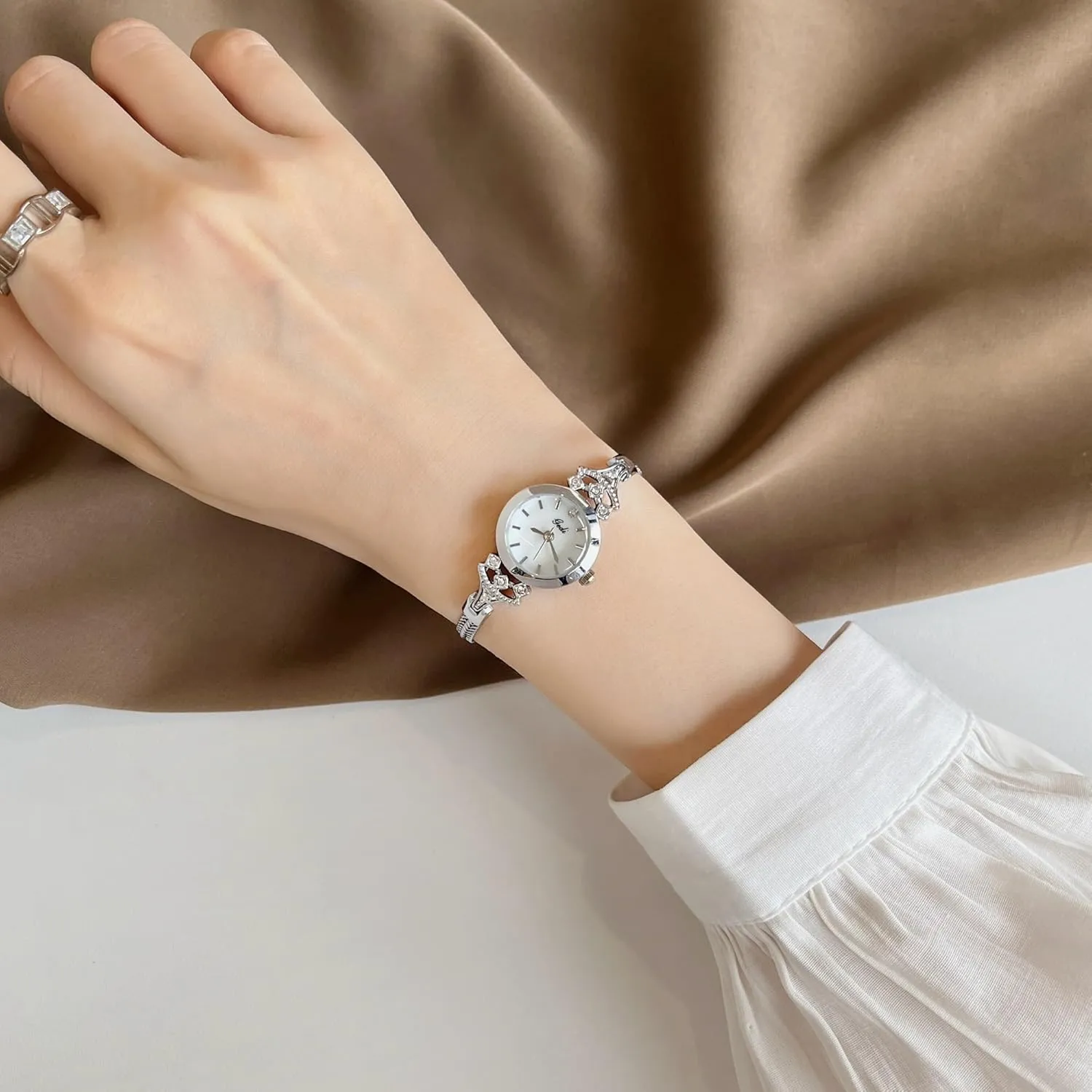 Ladies Wrist Watch CARLIEN Womens Small Elegant Simple Luxury Rhinestone Pearl dwelling Dial Quartz Watch Lightweight Alloy Steel Mesh Strap Fashion 