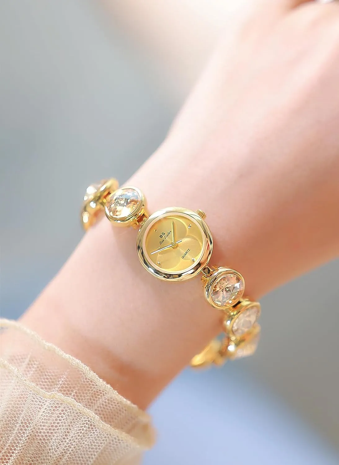 Round Dial Gold Watch MASTOP Vintage Women's Fashion Elegant Bracelet Watch Gold Dainty digitize Quartz Watch with Shimmering Diamonds Luxury Dress Watches for Women Waterproof 