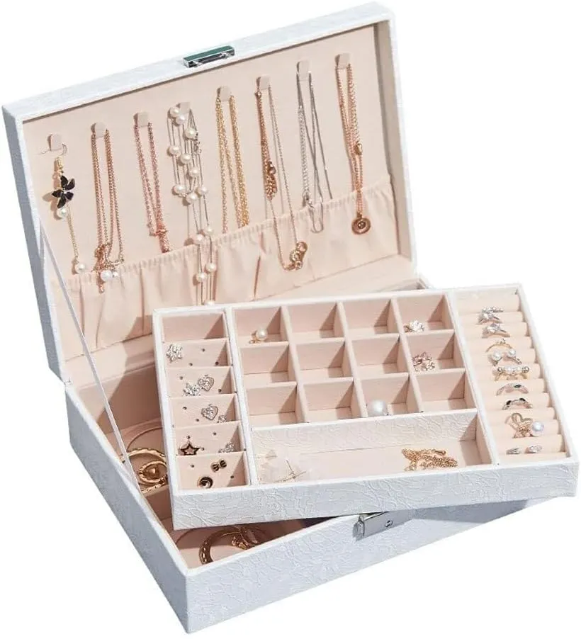 slum Lined Storage Case for Rings, Necklaces, Bracelets Earrings Modern Leather Jewelry Organizer Box, Flannel 