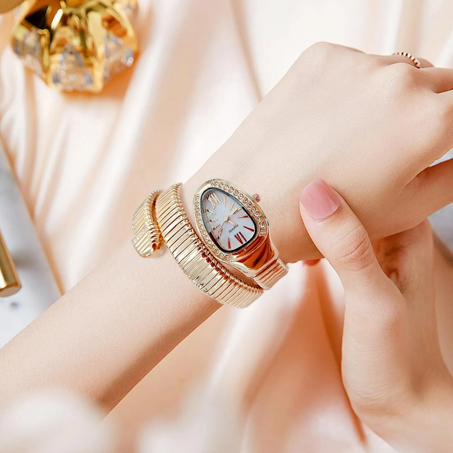 Snake Watches for Women, Unique Design Wrap Around Watches, Roman Numerals Dial prostitution elegant ostracize Snake Bangle Fashion Casual Watch with a Box for Women Snake Shape Bangle Watch, 