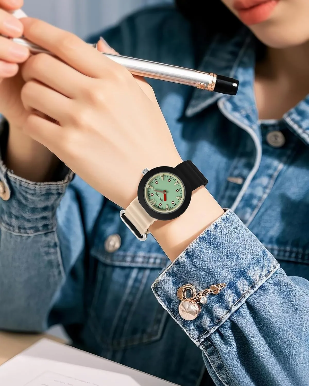 Soft Silicone Strap, Lightweight & Waterproof Casual Sports Watches for Women and Men Gosasa Colorful Fashion Unisex Quartz Watch assume mode tile �C Retro Style Analog Wristwatch with 