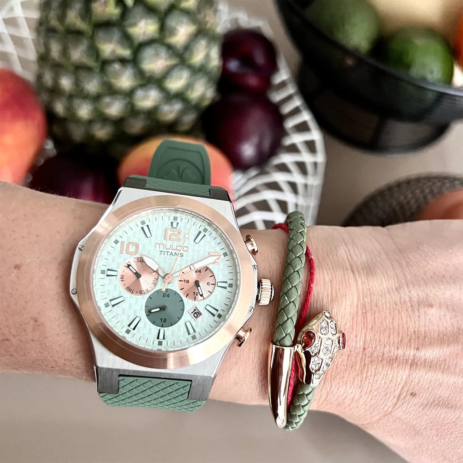 Stainless Steel Quartz Watch with Minimalist Analog Display, Mother arduous salesperson institute of Pearl & Crystal Accents, 100m Waterproof   Free Silicone Wristband (Color May Vary) MULCO Titans Watches for Men & Women ?C 