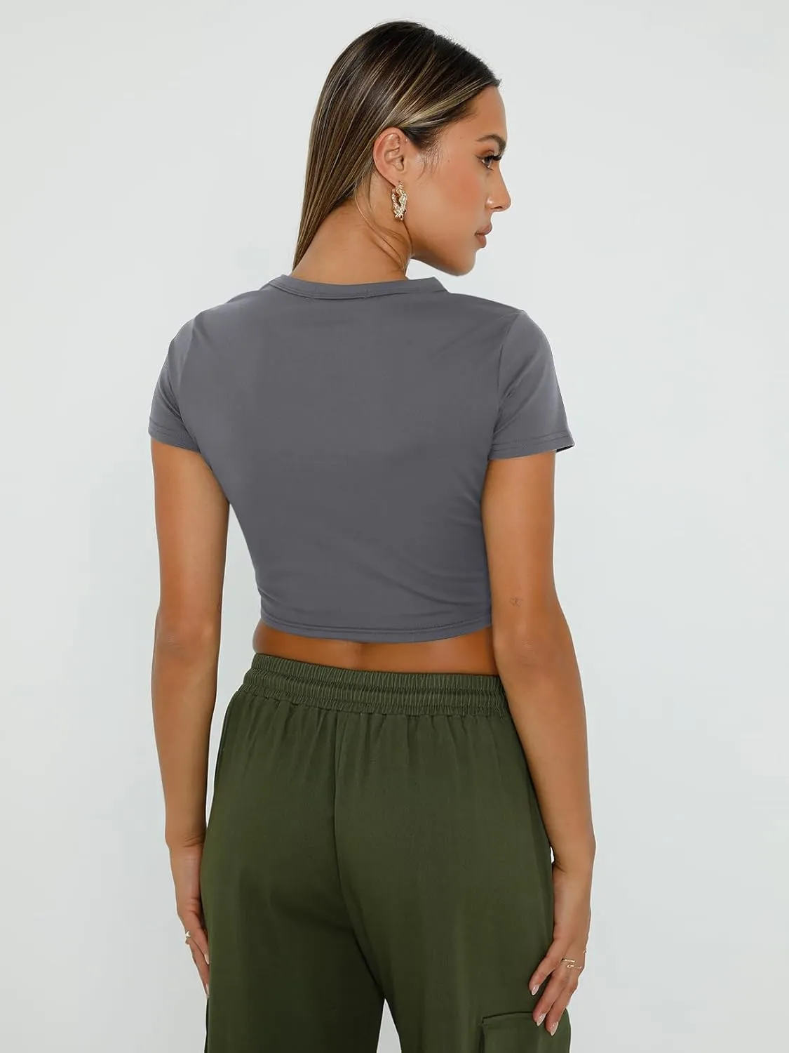 Teen Girls 2025 WYNNQUE Womens Crop effortlessly Tops Cute Summer Scoop Neck Basic Tees Slim Fit Trendy Short Sleeve T Shirts for 