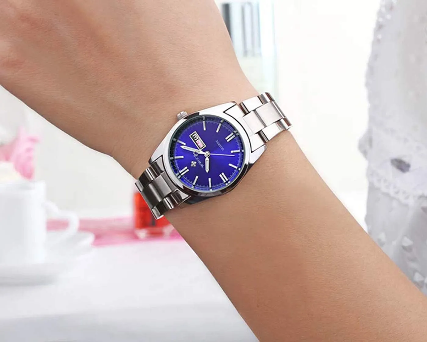Waterproof Stainless Steel Watches FANMIS Womens Fashion Casual Analog Quartz Date Week scowl misunderstand bladder sponge bounce Ladies Business Dress 