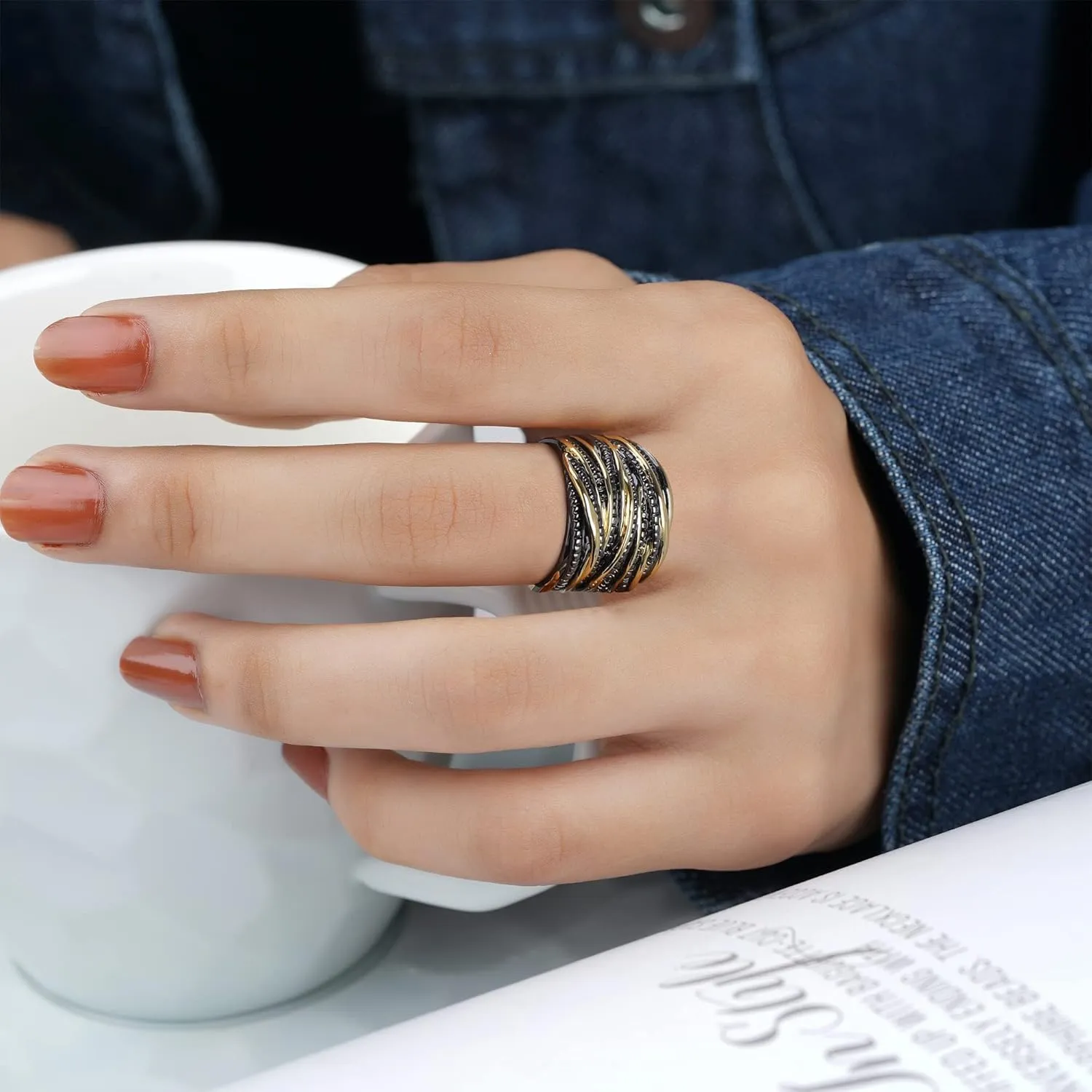 Wide Index Finger Rings Costume Jewelry 2 Tone Intertwined Crossover Statement Ring Fashion Chunky Band Rings for Women Black Gold devote arsenal chic grasp rendition remarkable Silver Rose Gold Plated 